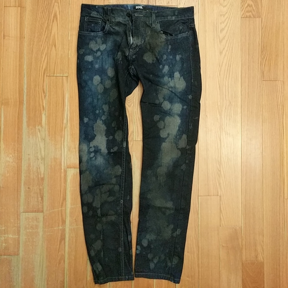 BDG x Urban Outfitters Distressed Skinny Denim Jeans 31x32 Dark Blue Wash NWOT